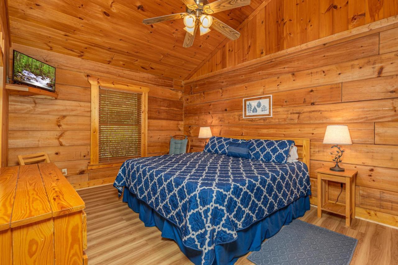 Firefly Hollow Cabin - Smoky Mountains - Soaky Mountain Water Park - Sevierville Convention Center Pigeon Forge Esterno foto